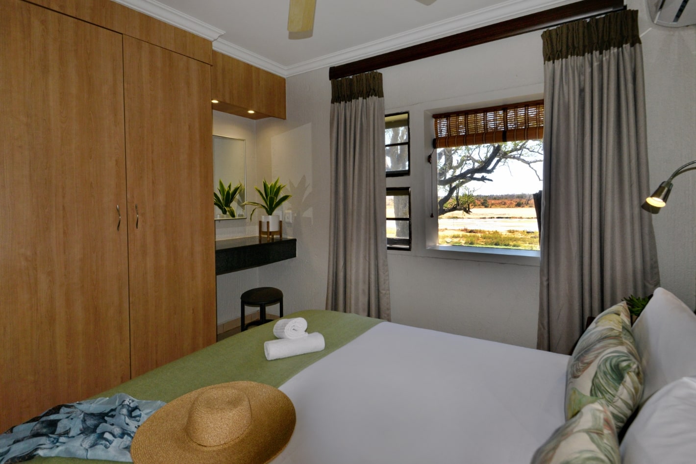 River View Chalet Image 5-min